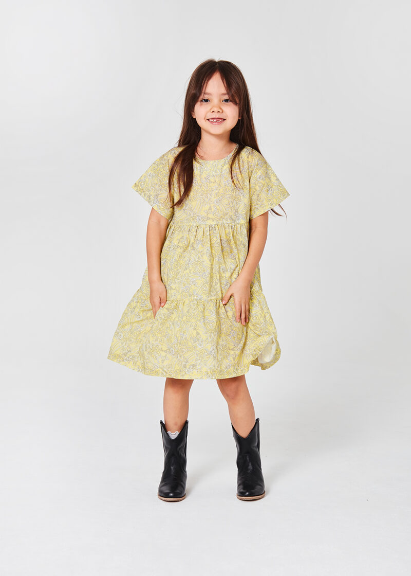 kaskadowa sukienka dziewczęca z motywem Paisley, żółta sukienka z krótkim rekawek, w kolorze zółtym, za kolana