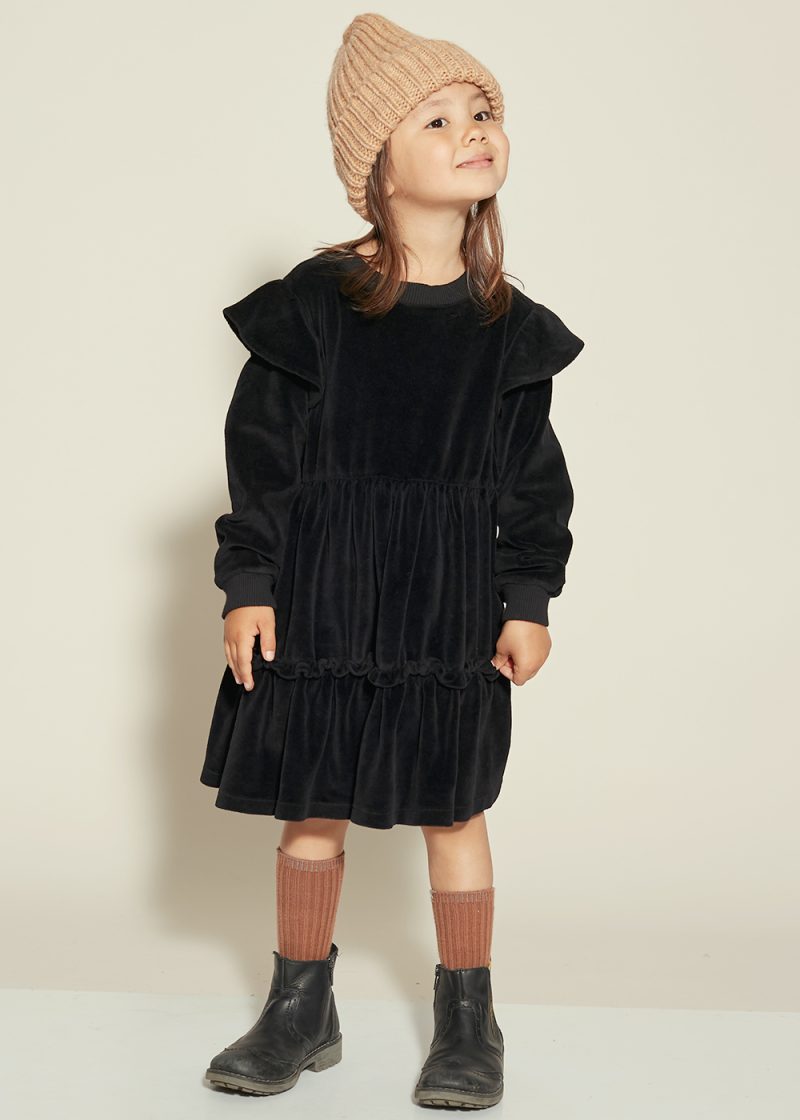czarna welurowa sukienka dla dziecka, dziewczęca, bawełna organiczna, z weluru