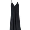czarna sukienka slip dress Juliette noir, na ramiączkach, z dekoltem na plecach, długa, z wiskozy, polska marka by the moon