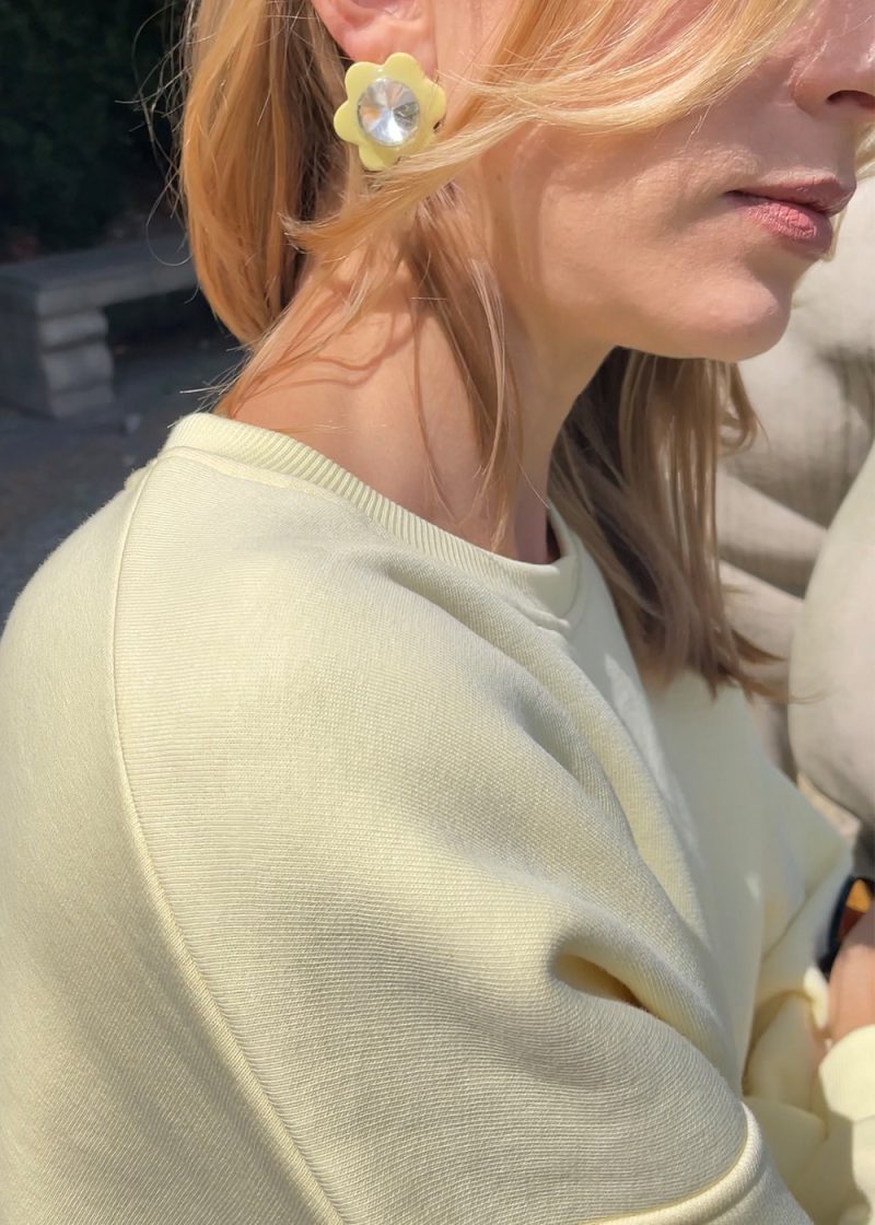 masełkowa bluza, by the moon, creamy butter