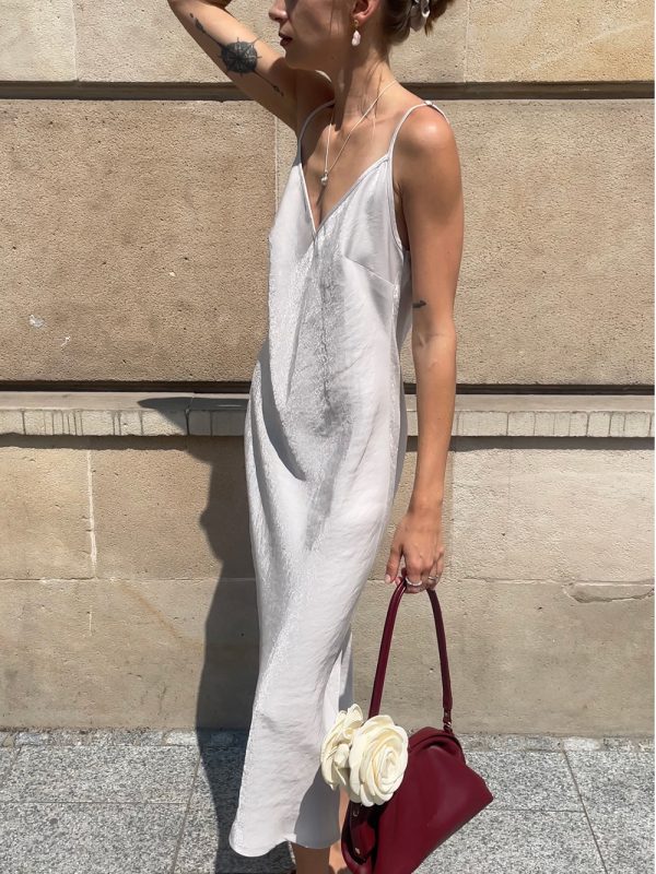 sukienka damska na ramiączkach, slip dress, srebrna, silver moon, ecru, na wesele, ślub, na lato, długa, polska marka, sexy